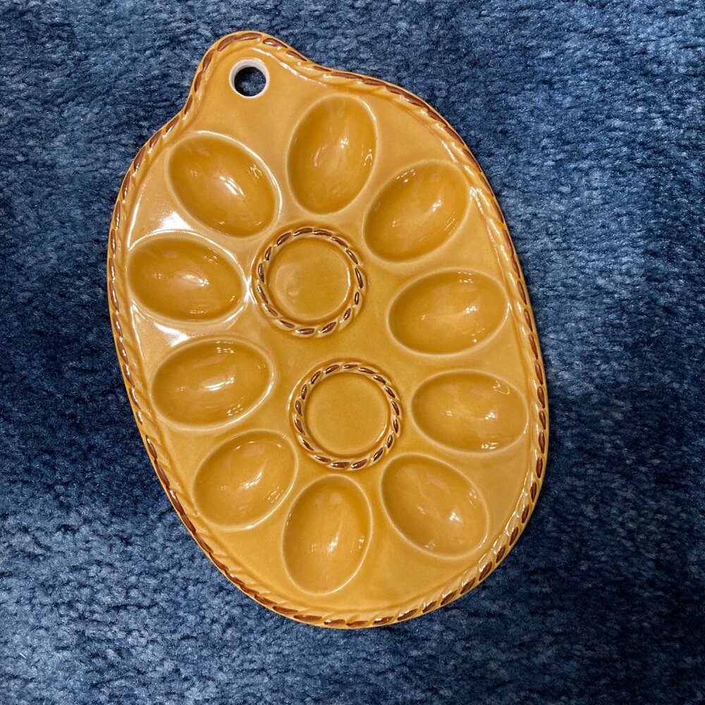 Vintage * Ceramic Egg Plate